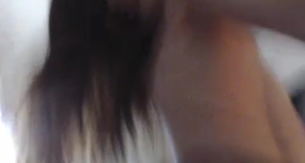 LunaRoux video thumbnail