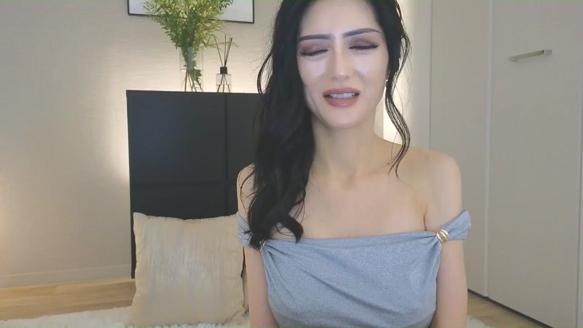 Eleah video thumbnail