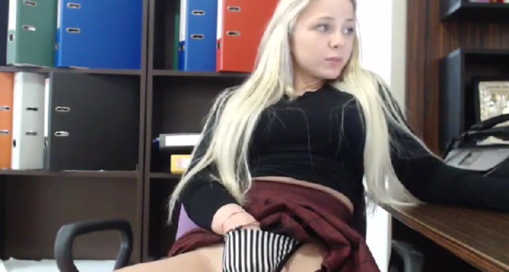 Innocentdoll_ video thumbnail