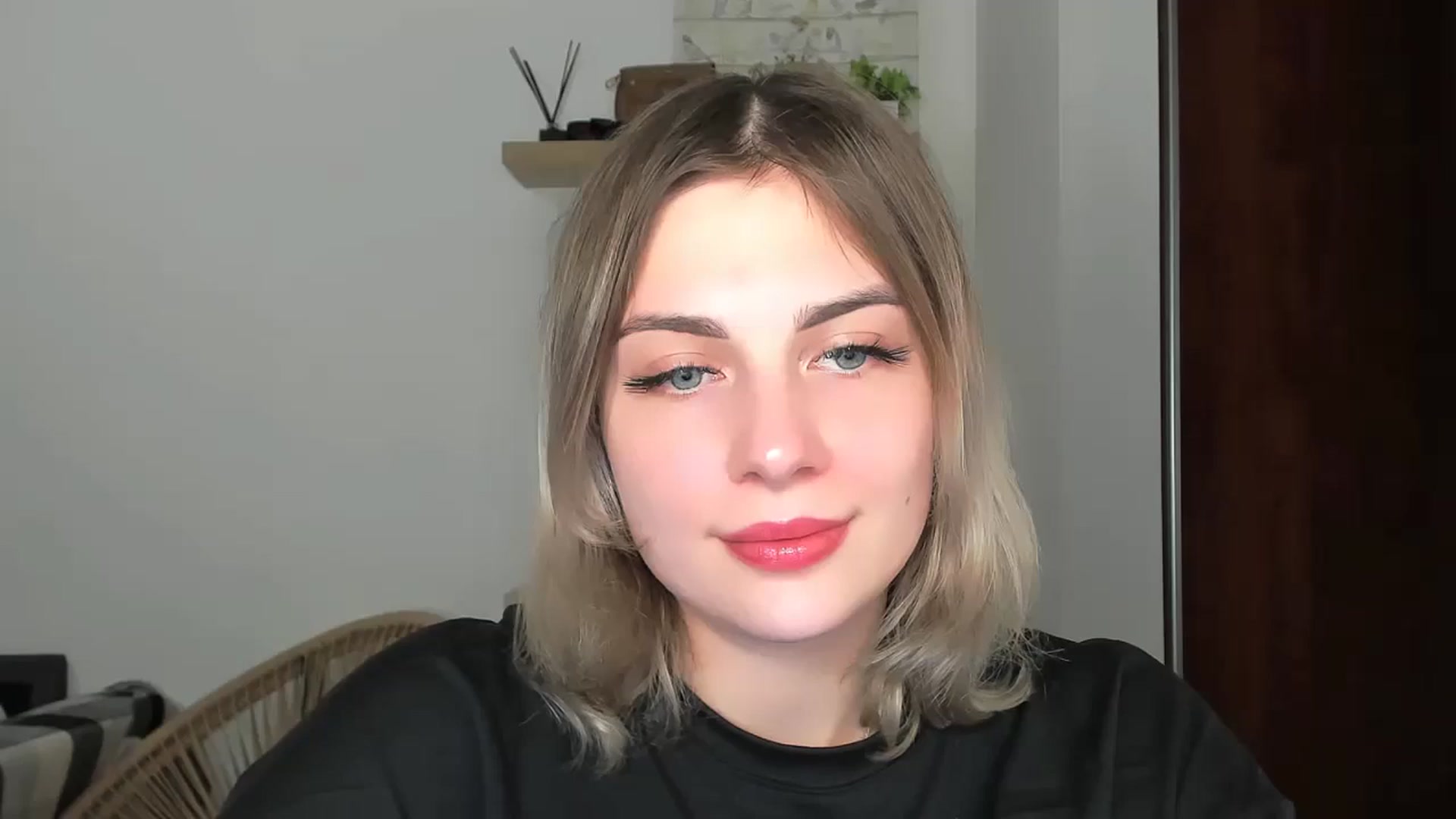 EarlyyBird video thumbnail