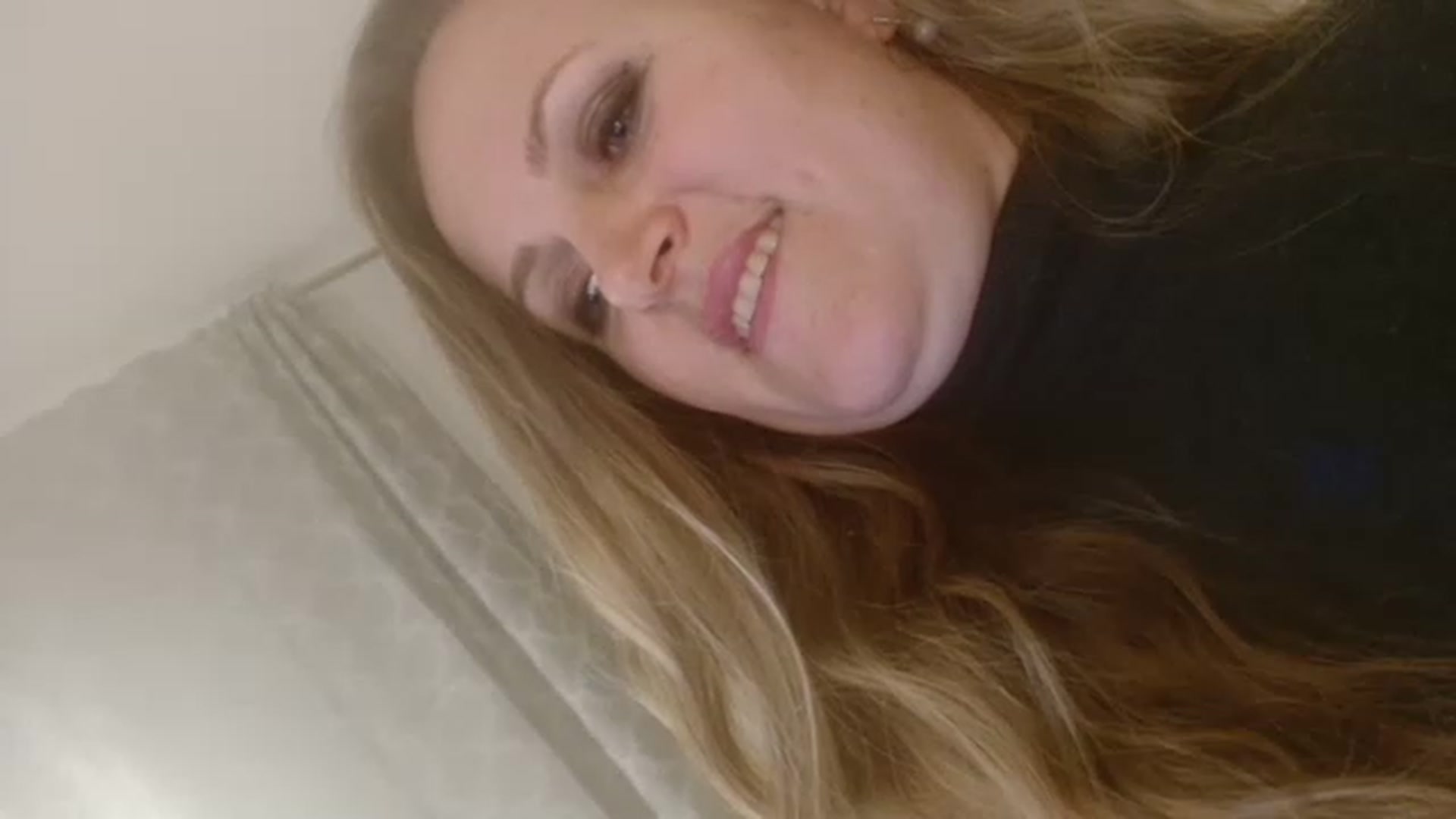 JustLily video thumbnail