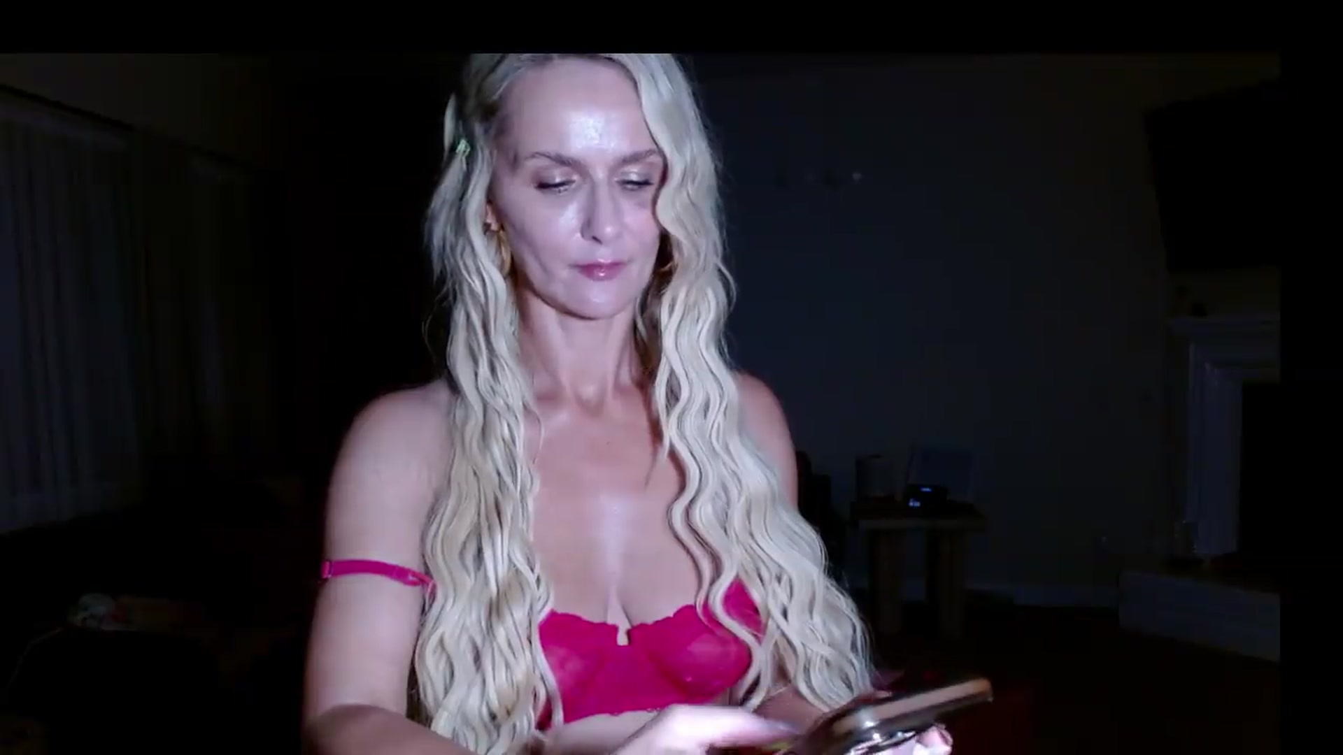MissMayah video thumbnail