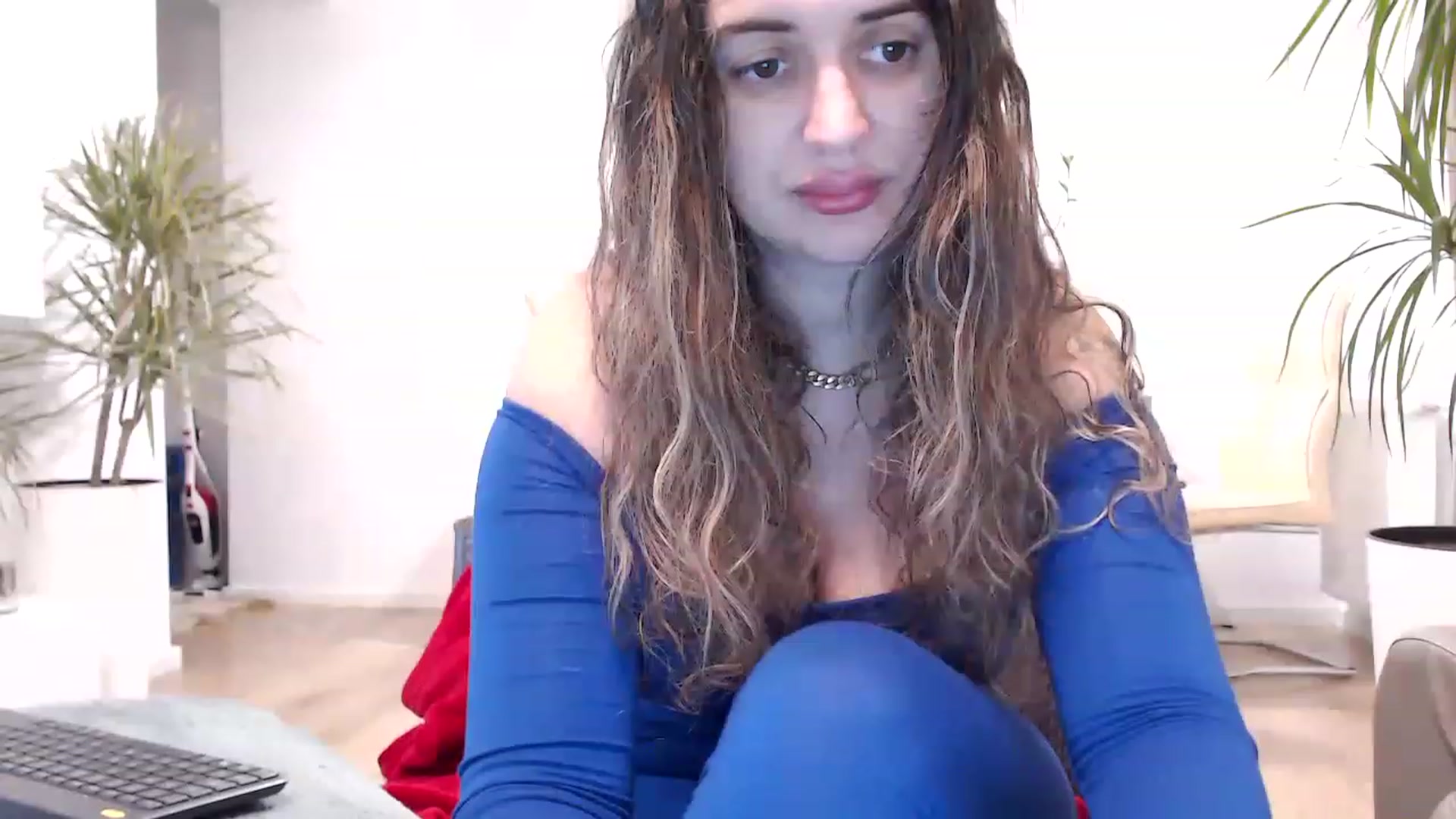 MissDivinna video thumbnail