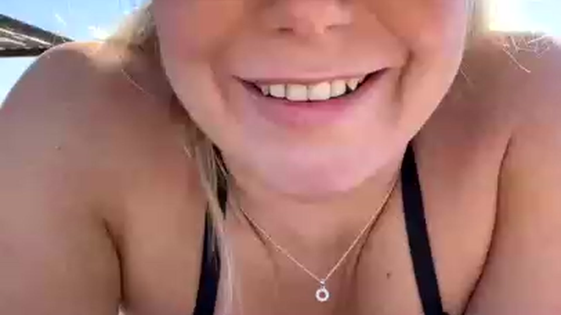 LaraLaughs video thumbnail