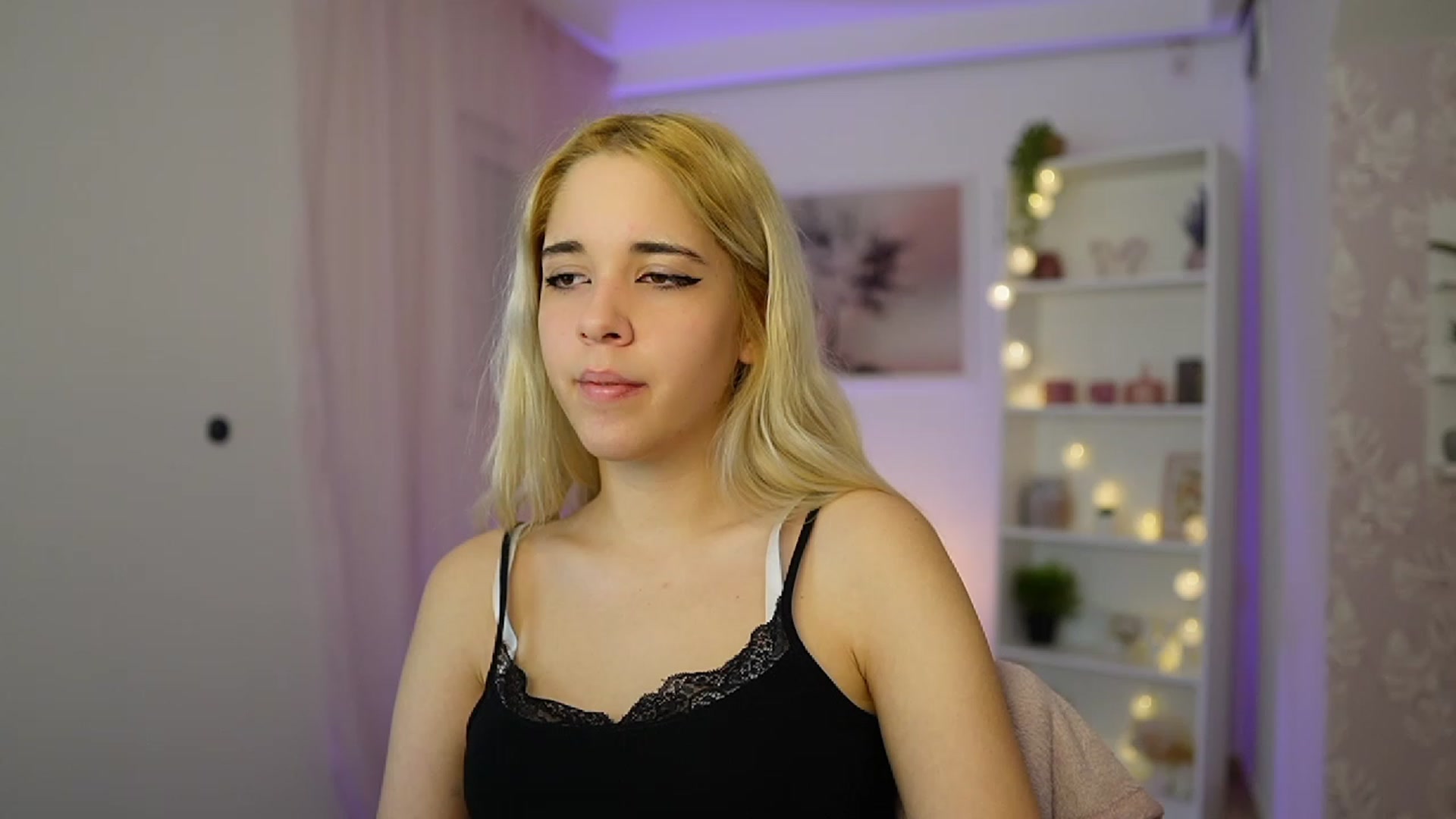 Katie_Kush18 video thumbnail