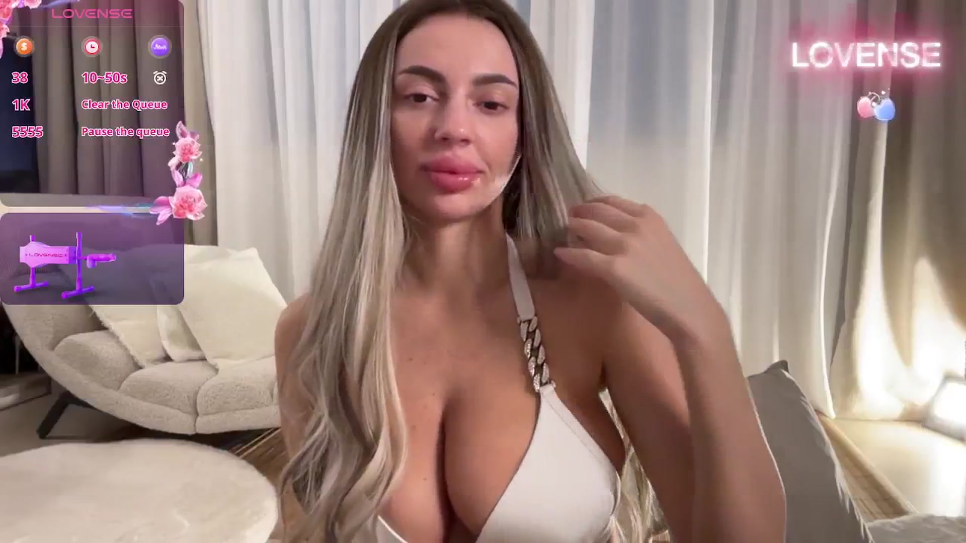 Selenyah video thumbnail