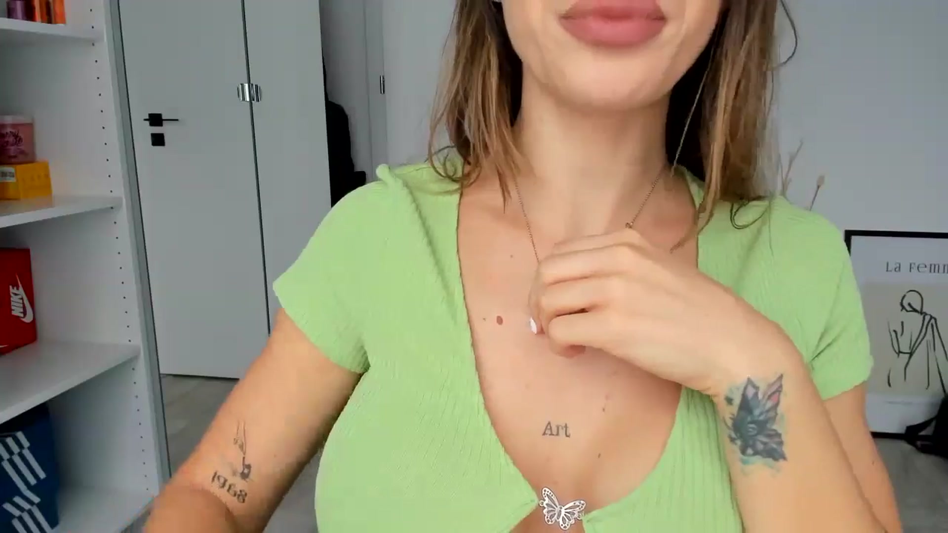 Bigbootybabe video thumbnail