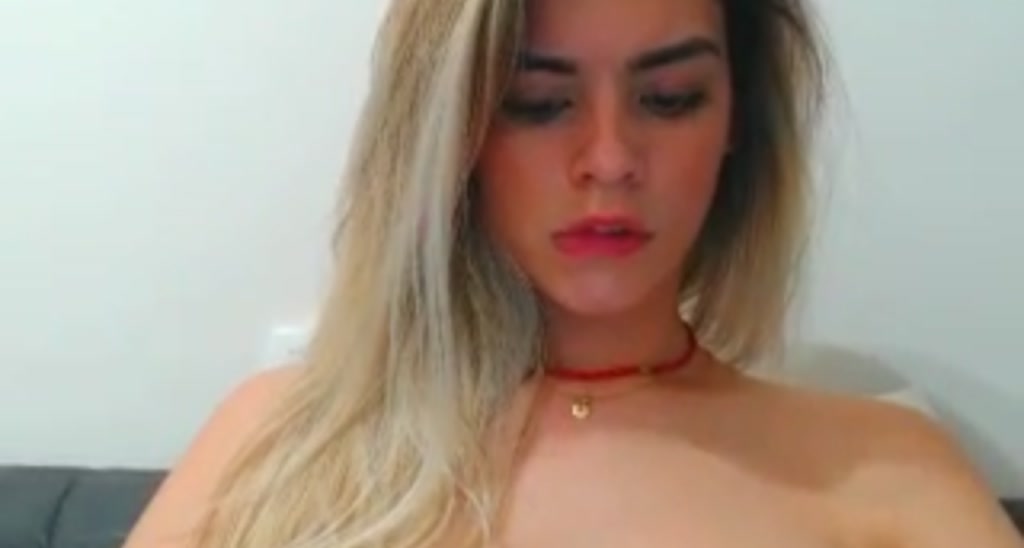fresagirl video thumbnail