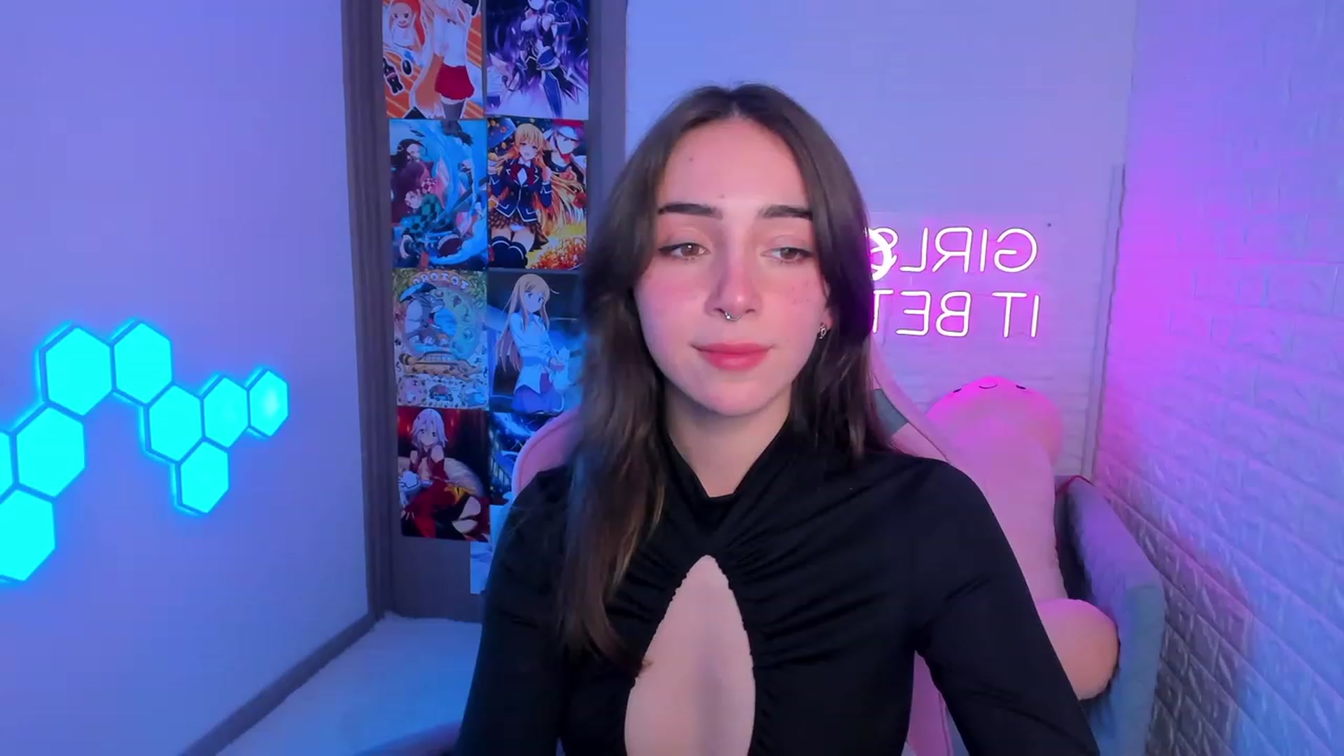 ElsaYoung video thumbnail