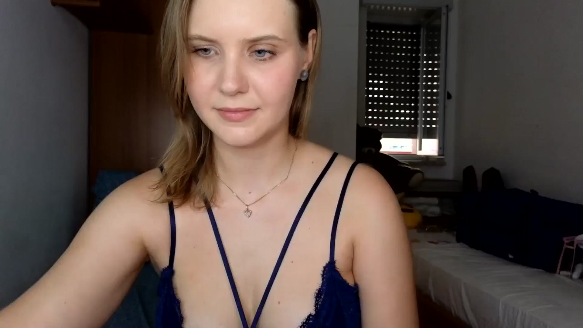 YoungDunst video thumbnail