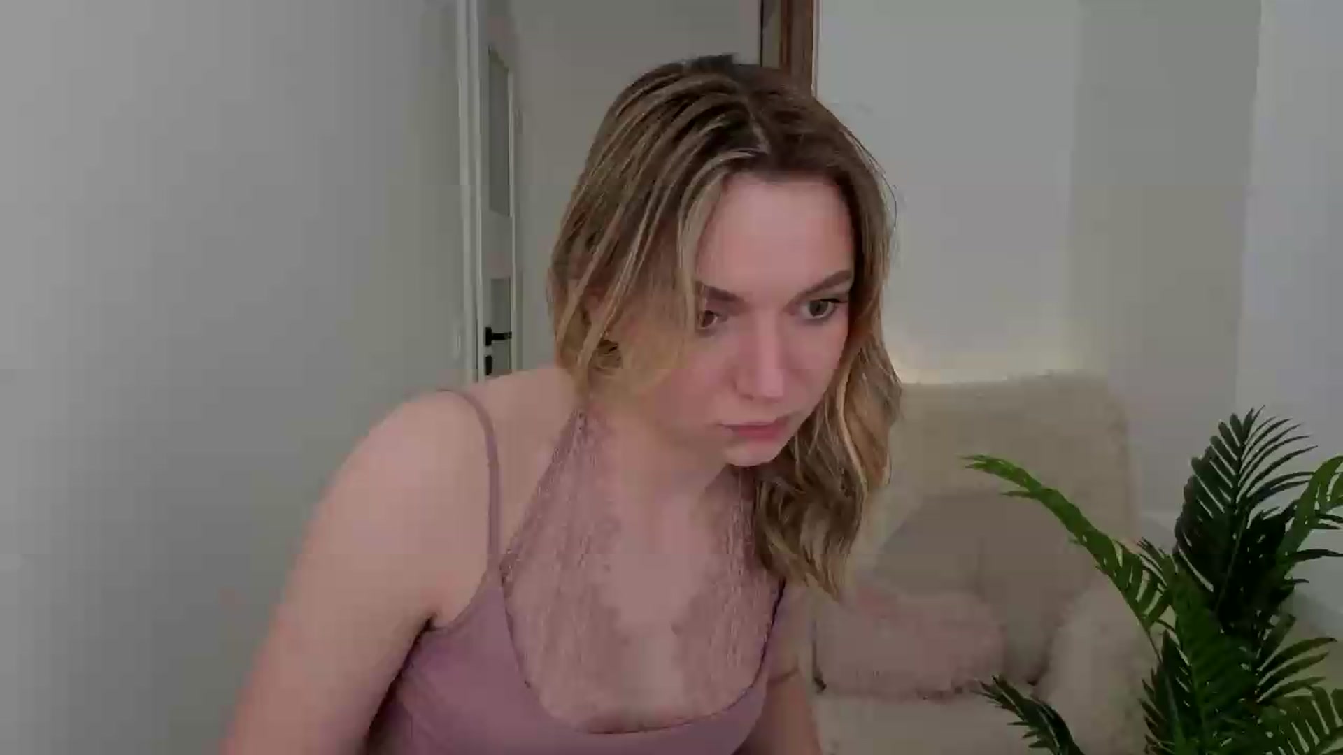 AshleyMimi video thumbnail