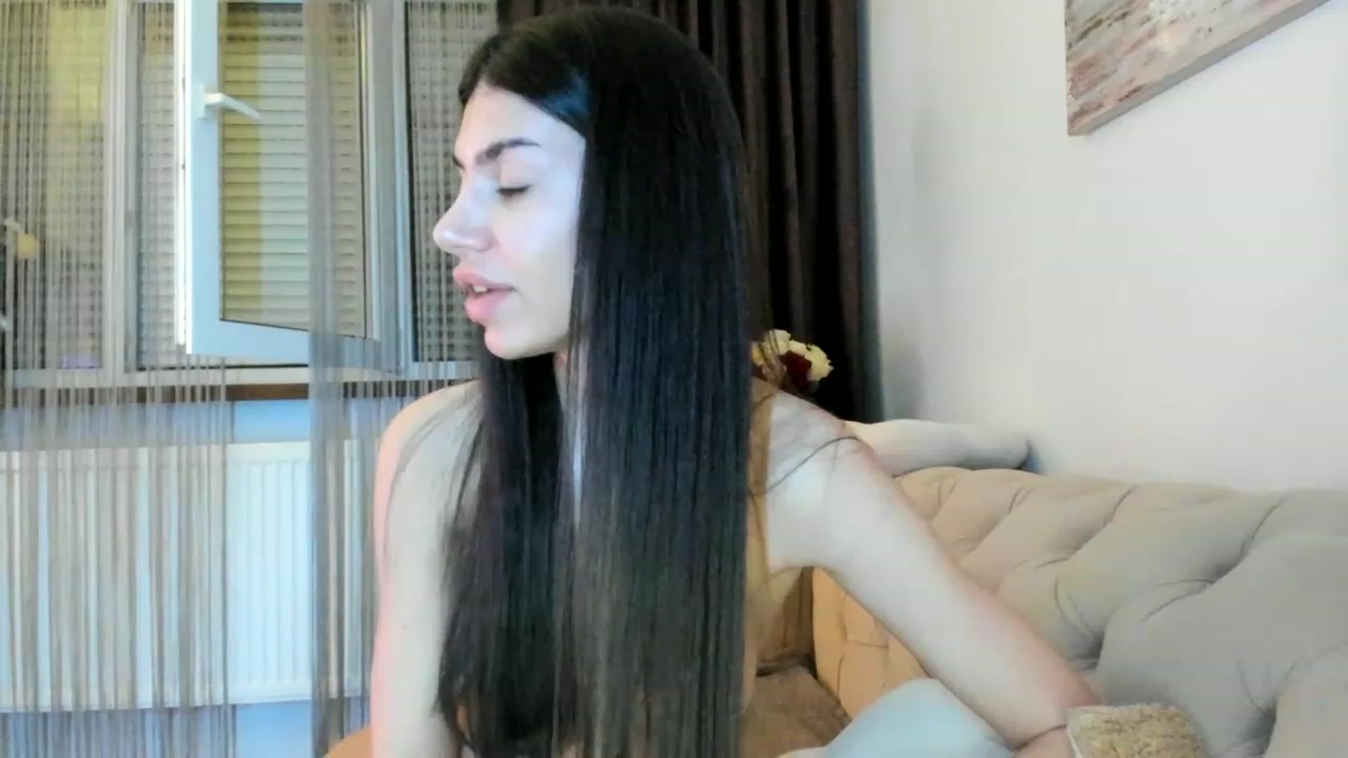 Bee_Bee video thumbnail