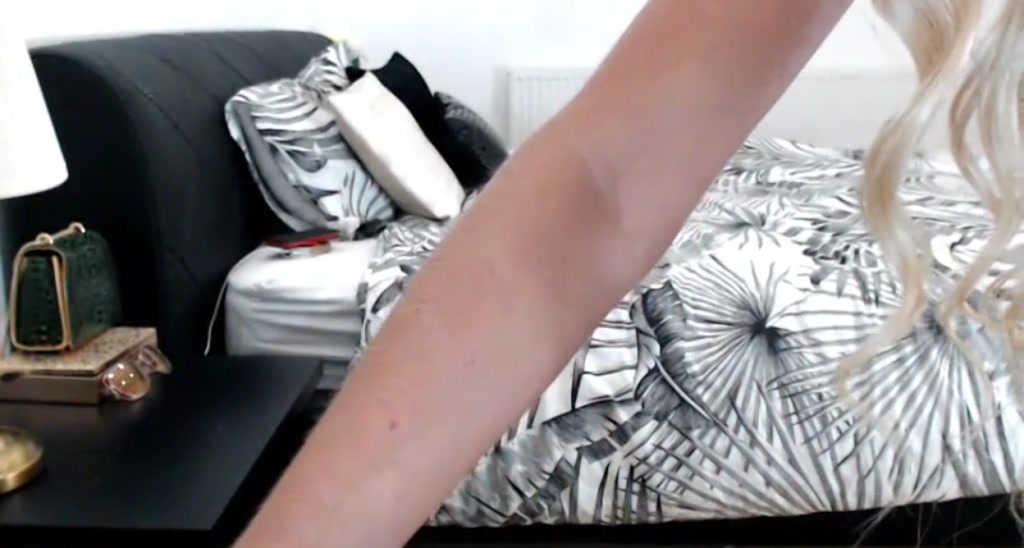 Kissofacobra video thumbnail