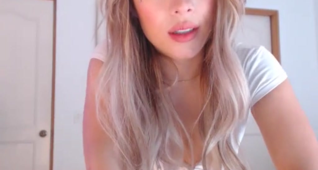 Lili_Jones video thumbnail