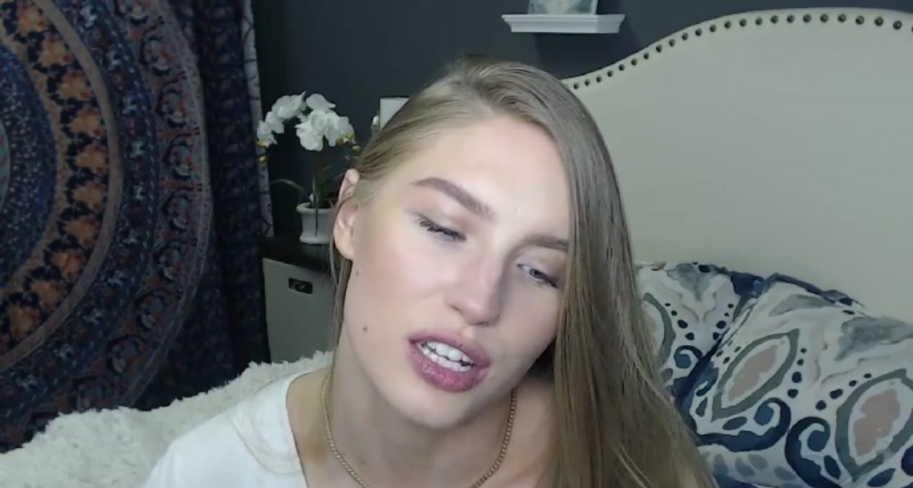 MissStellaXo video thumbnail