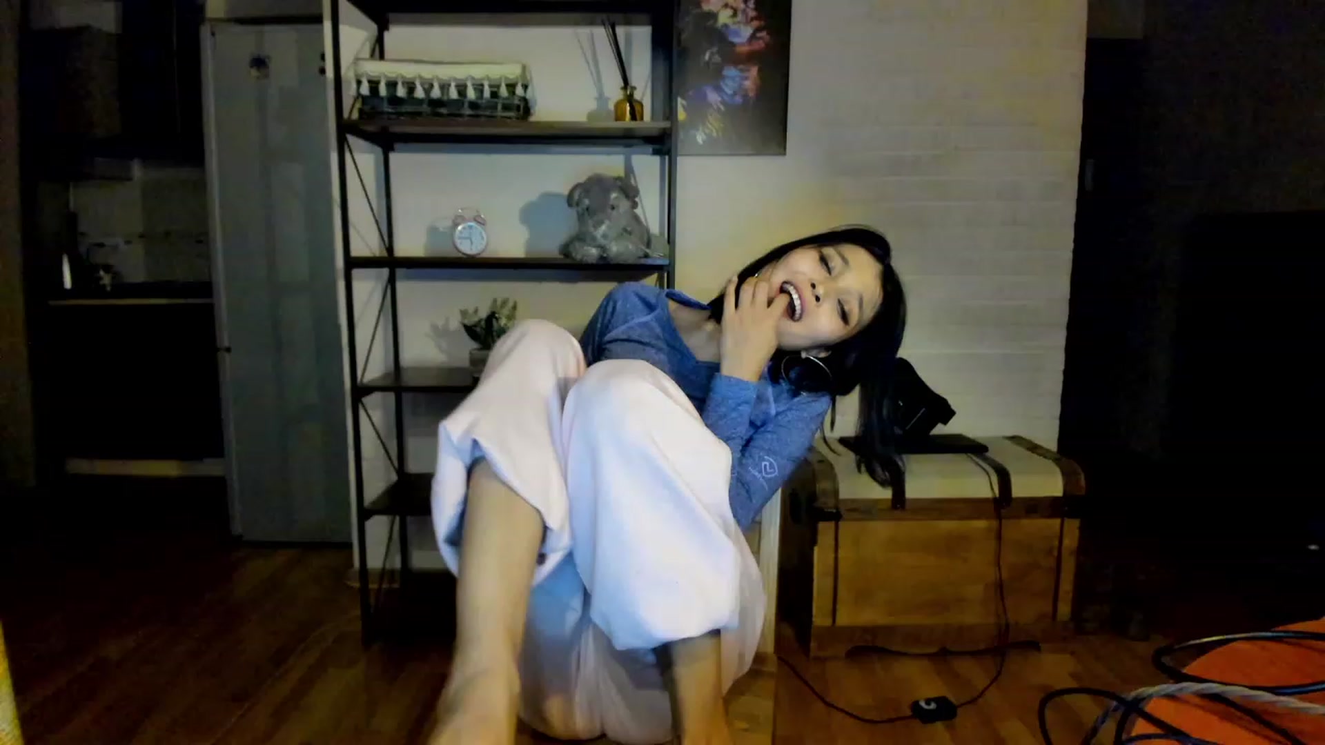 PoofMe1 video thumbnail