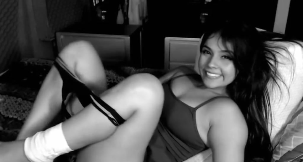 Annysugarr video thumbnail