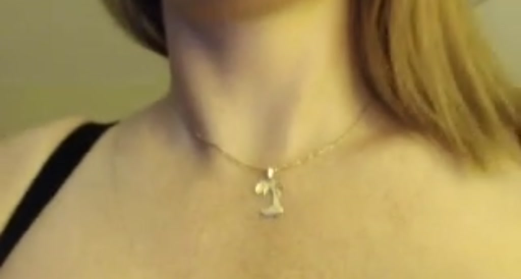 EllieLane video thumbnail