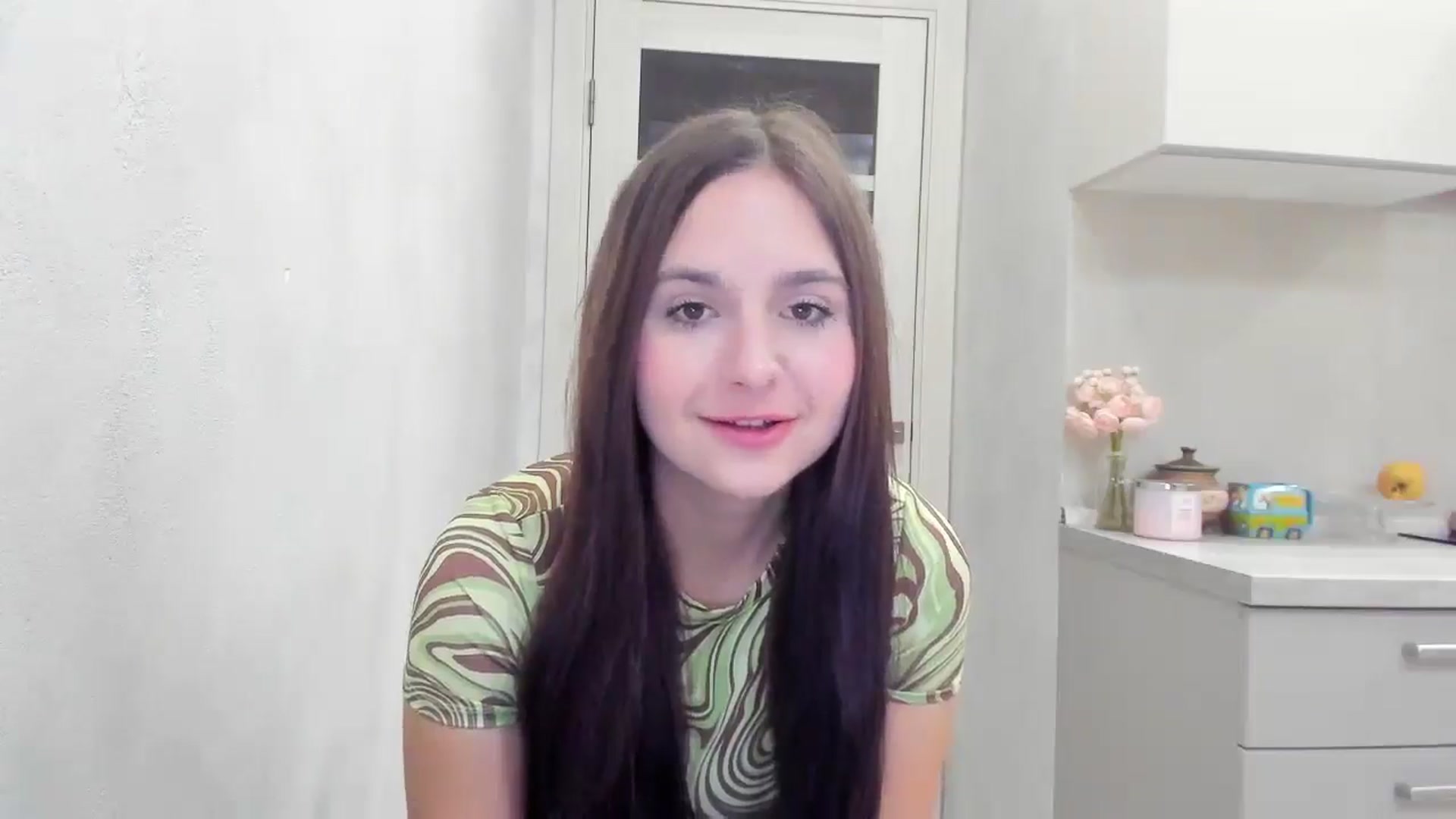 Miss_Peach_ video thumbnail