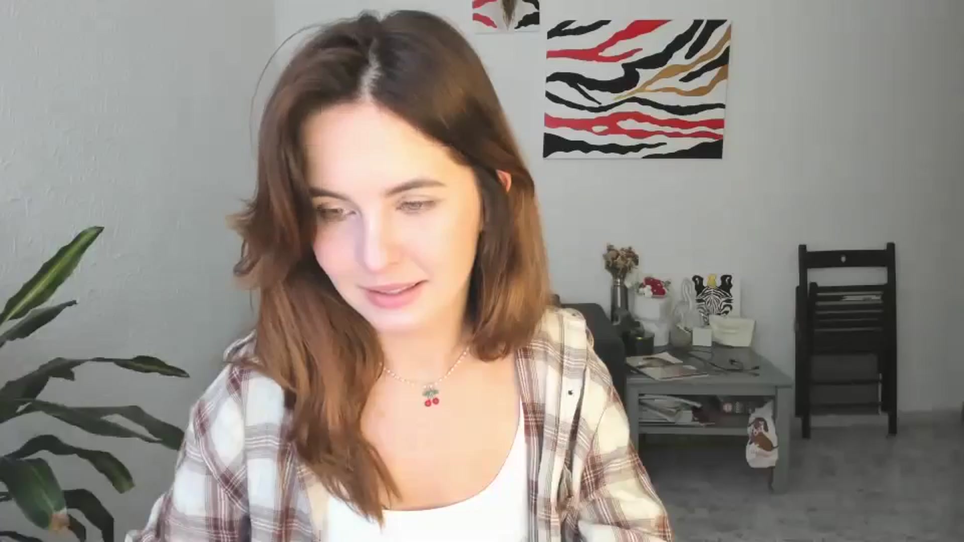 AhahaGirl video thumbnail