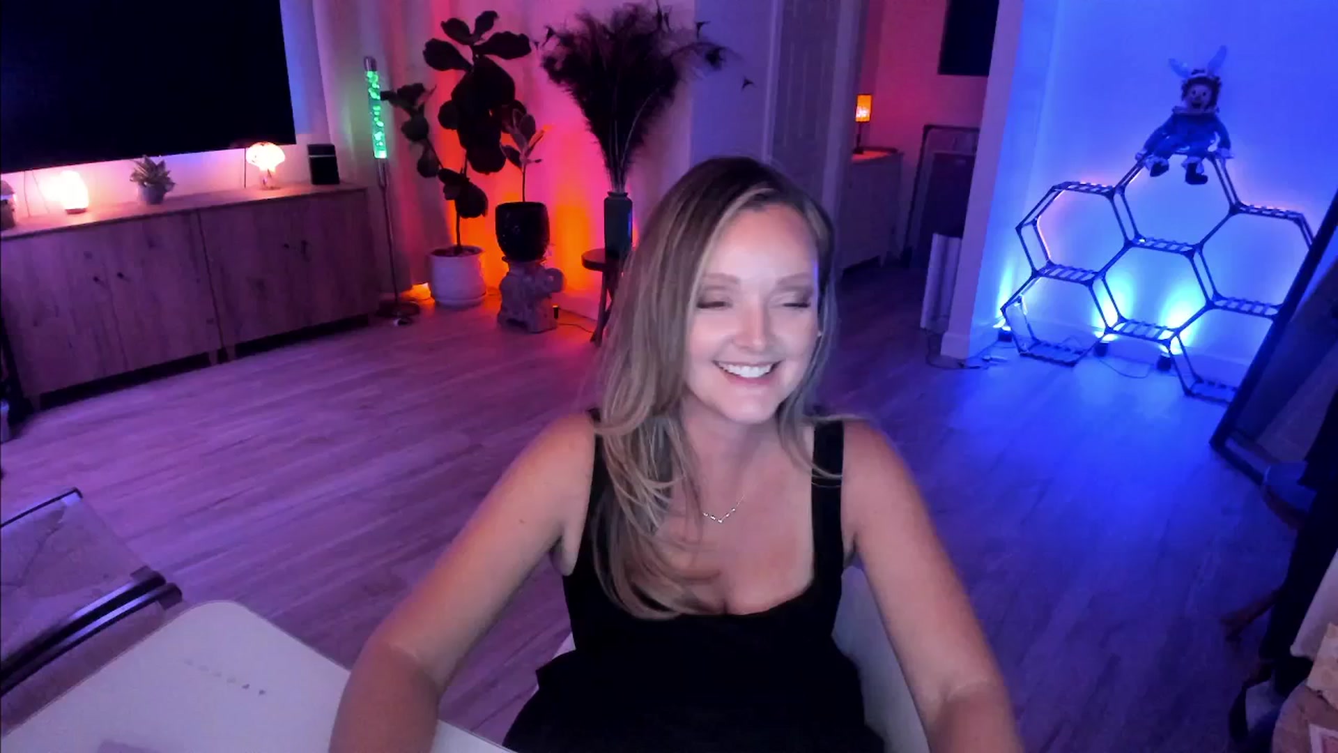 Topless video thumbnail
