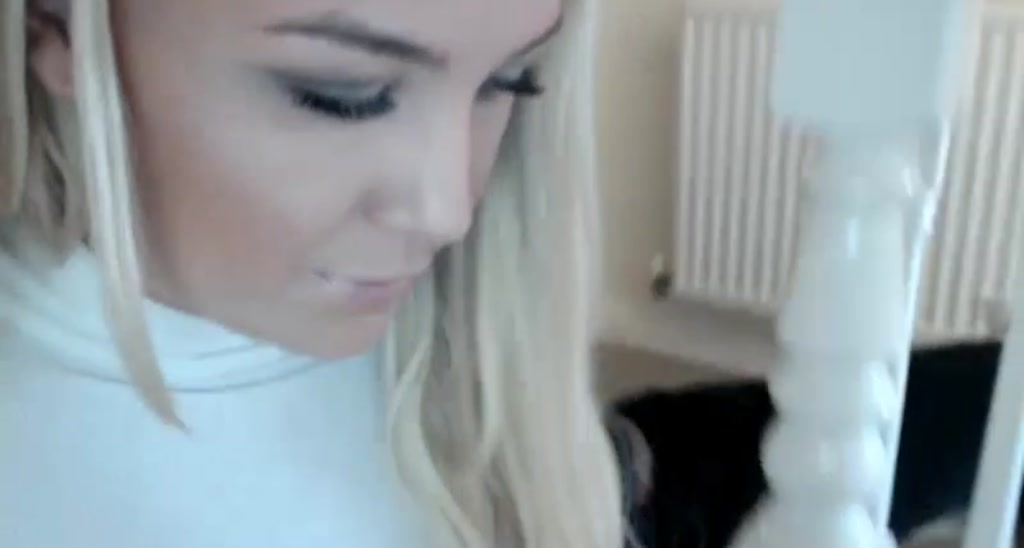 UKBLONDEA video thumbnail