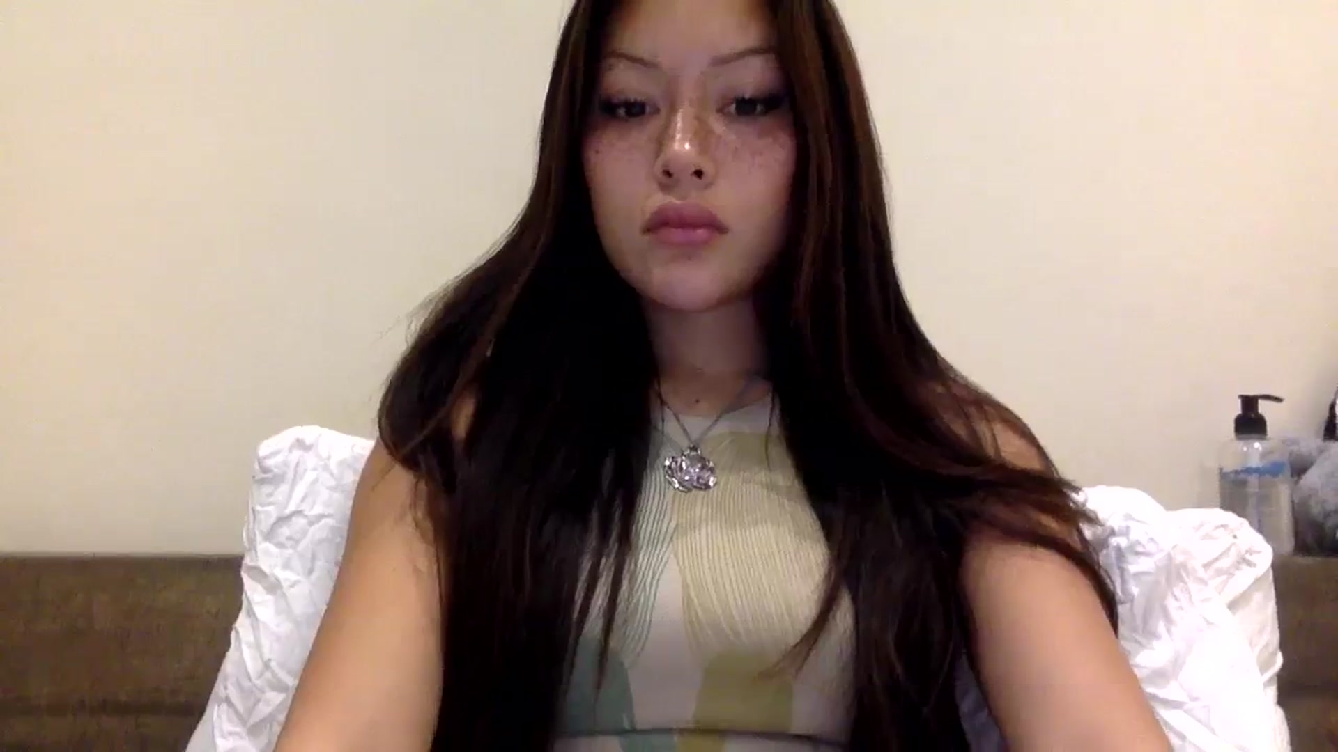 Miss_emiko video thumbnail