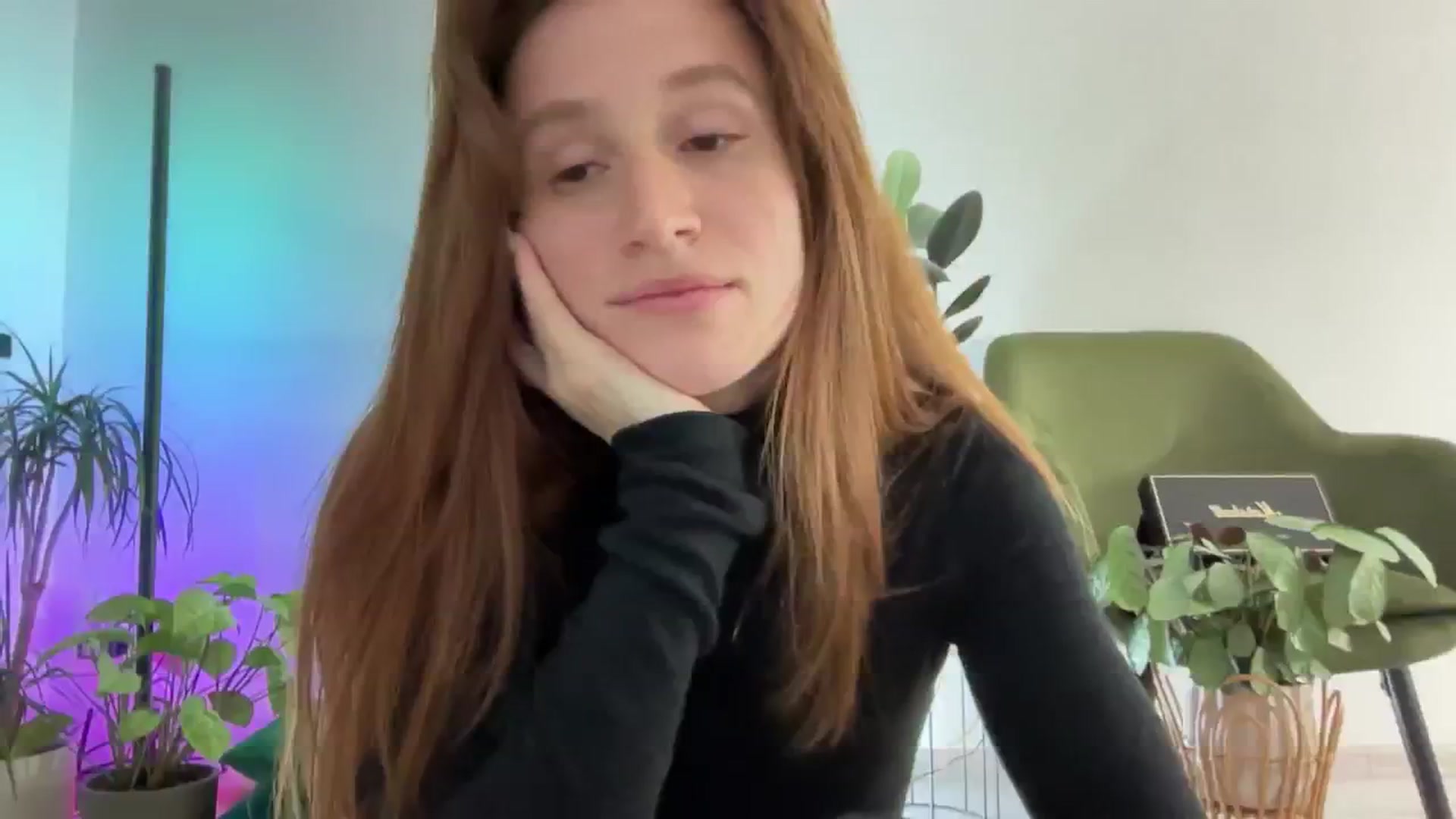 LovelyBvnny video thumbnail