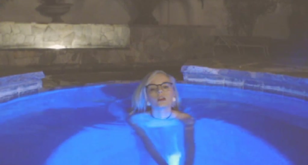 KhaleesiKat_ video thumbnail