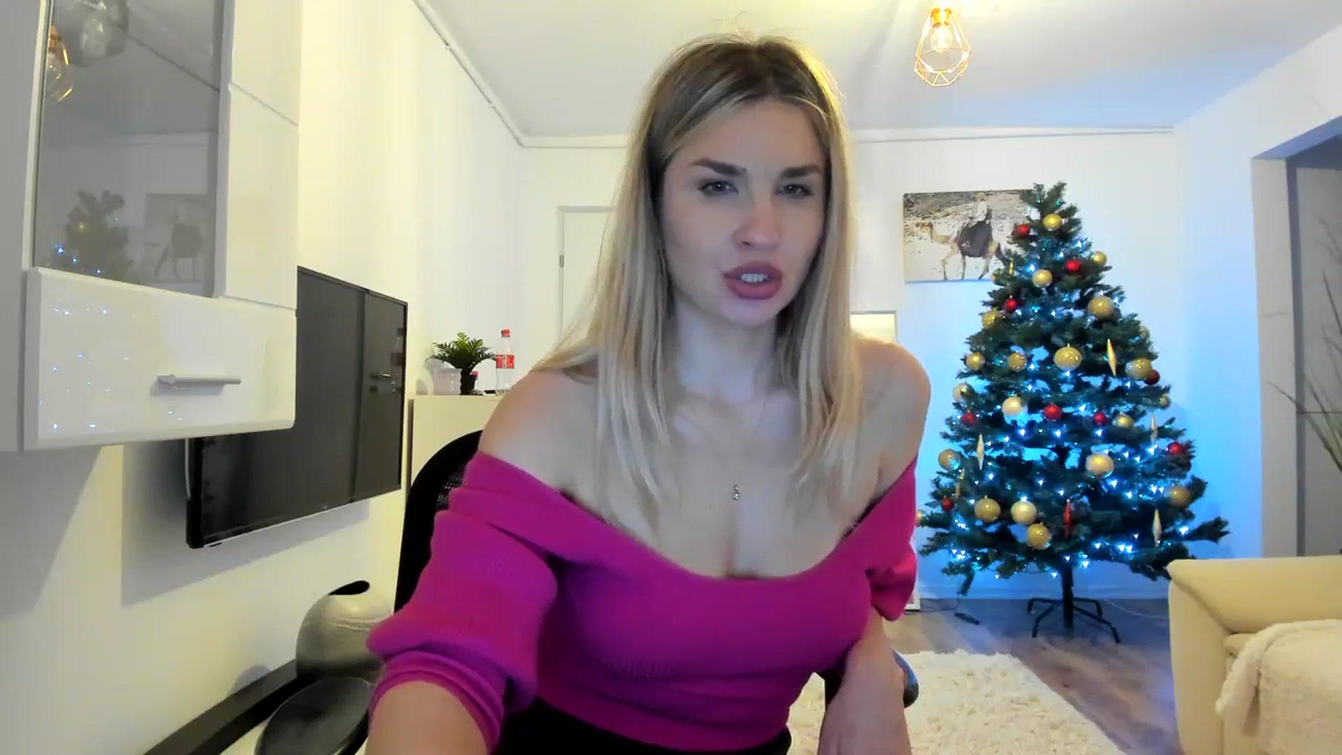 AlyMiss video thumbnail