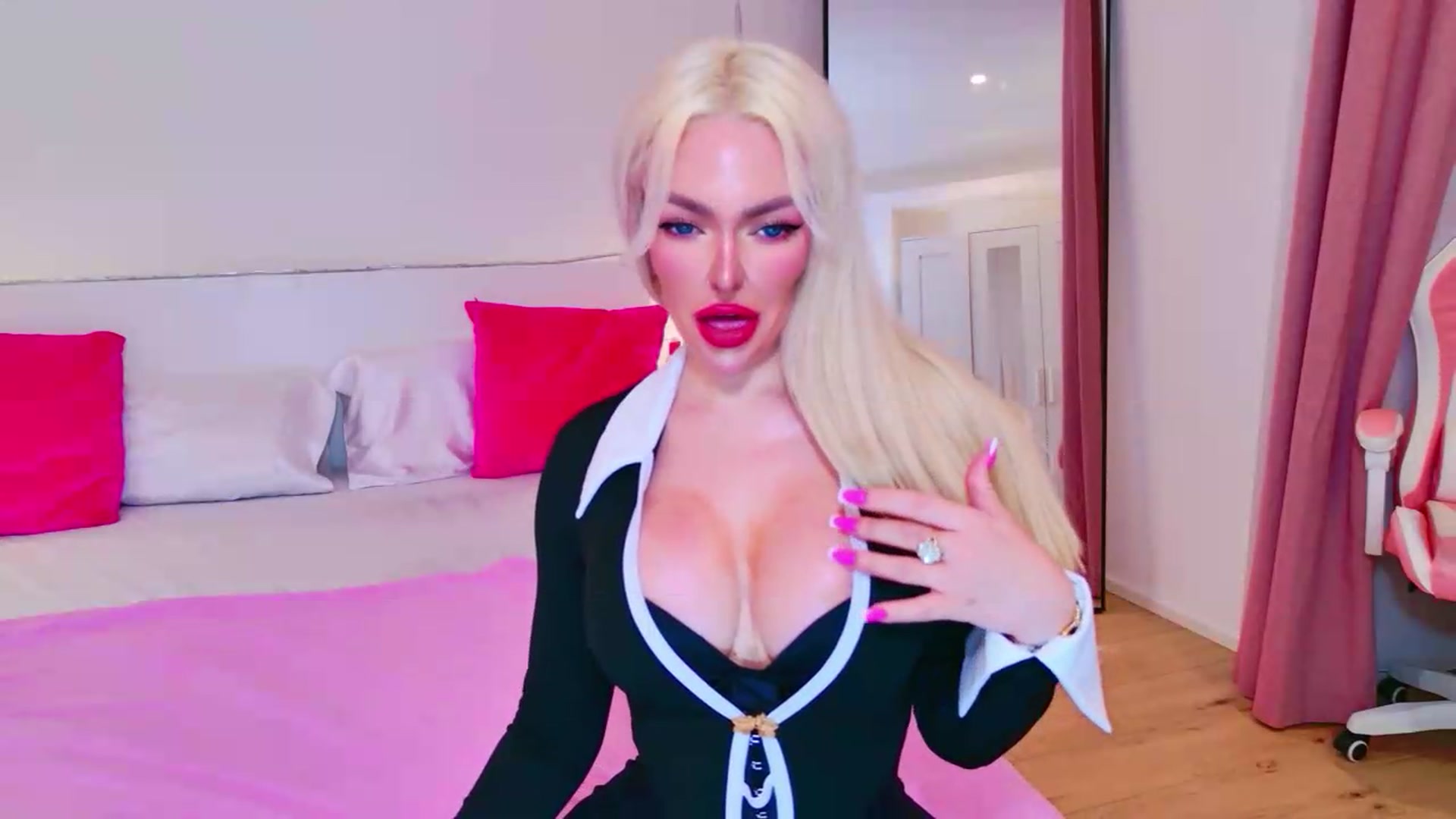 Squirtly_Alex video thumbnail