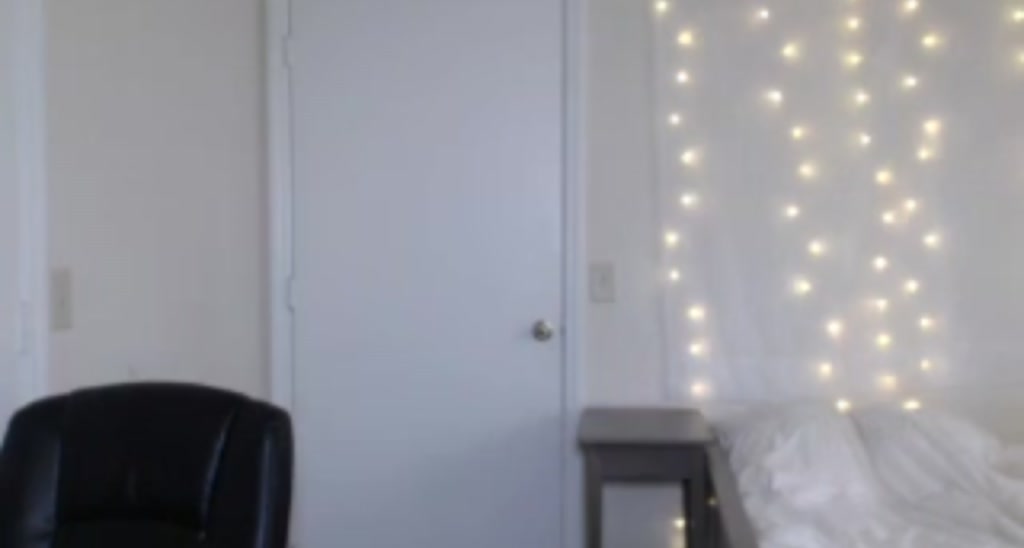 Juliewets video thumbnail