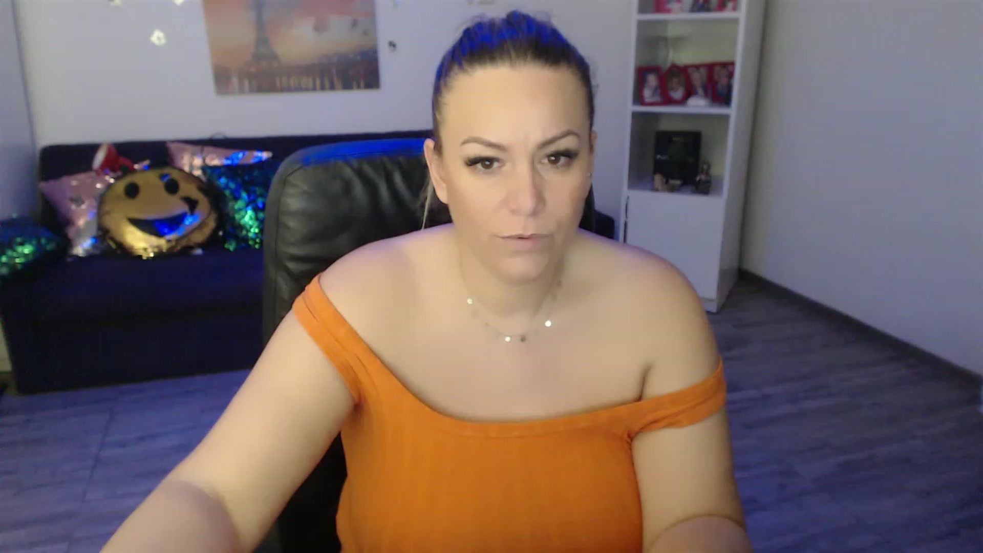 A_baby_Boo video thumbnail