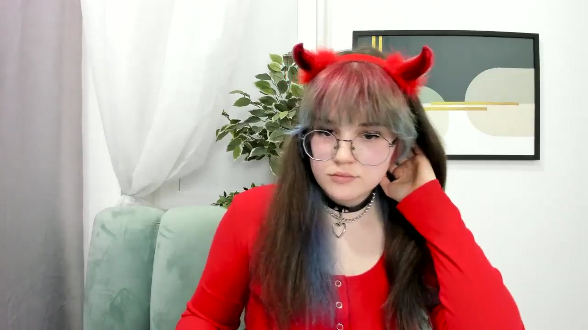 ChloeQueen video thumbnail