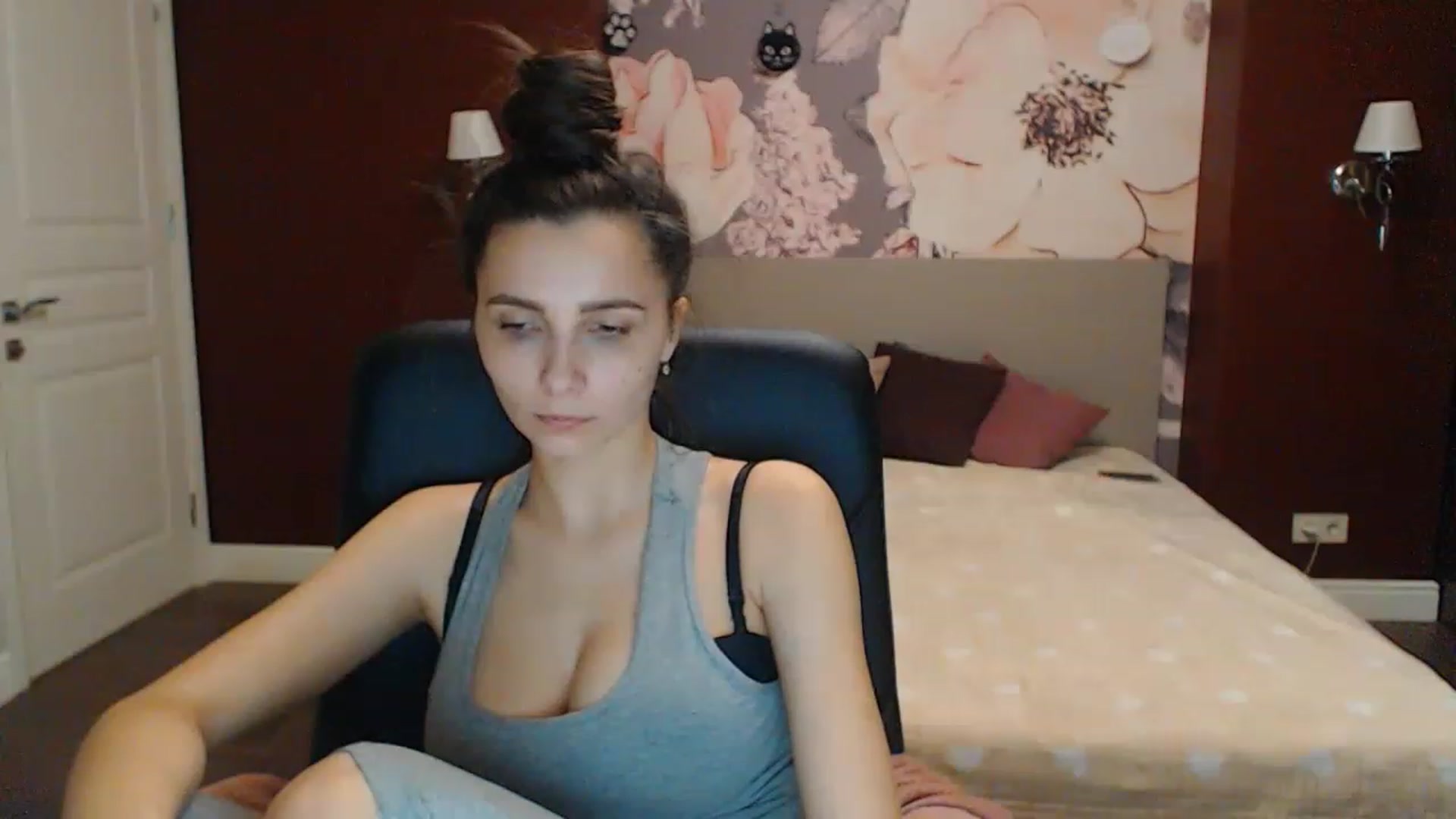 Karina_Mils video thumbnail