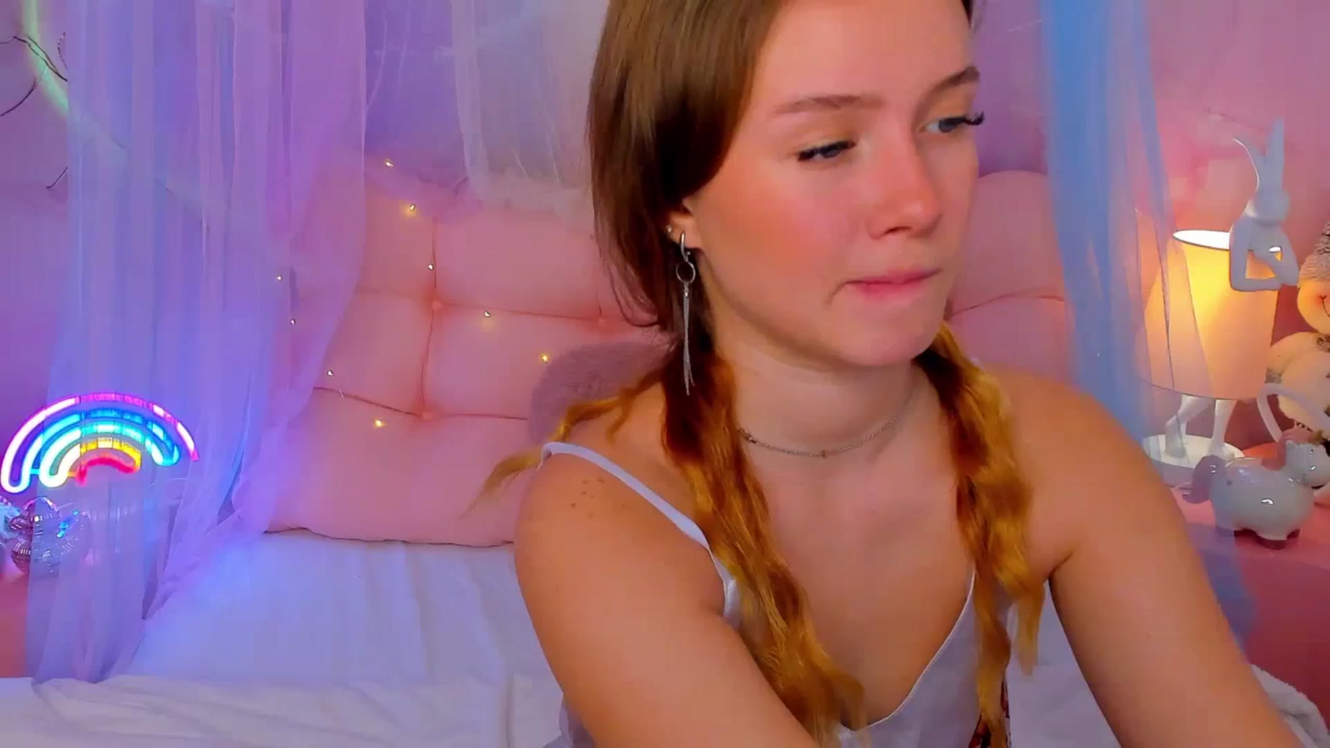 Beatrizz video thumbnail