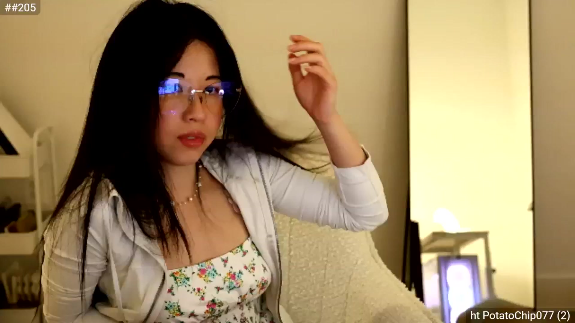 hiigirlbye video thumbnail