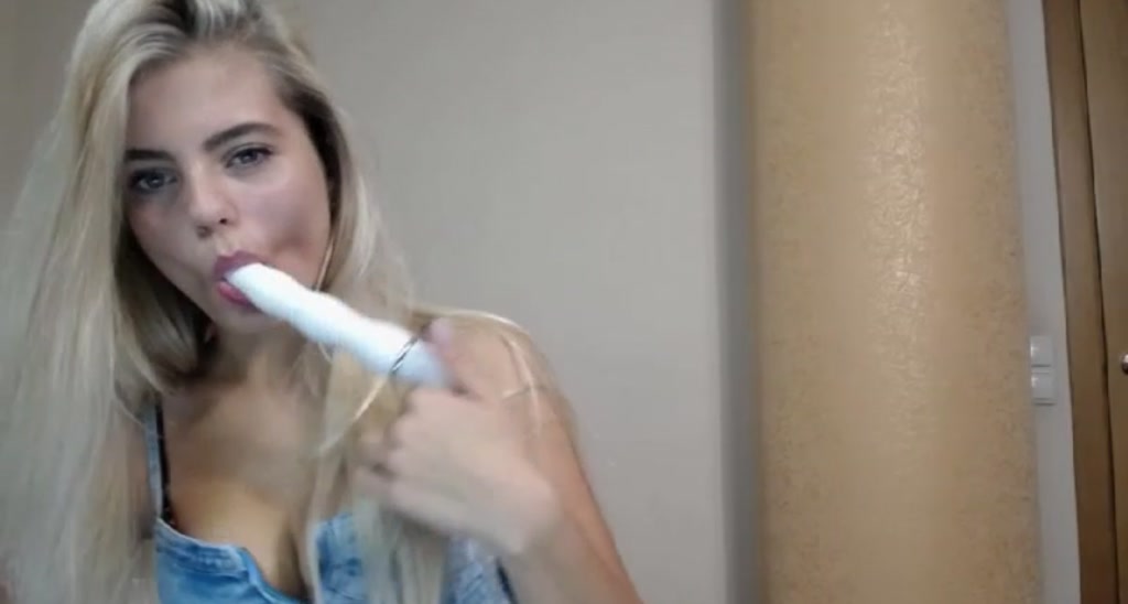 AleksisFrost video thumbnail