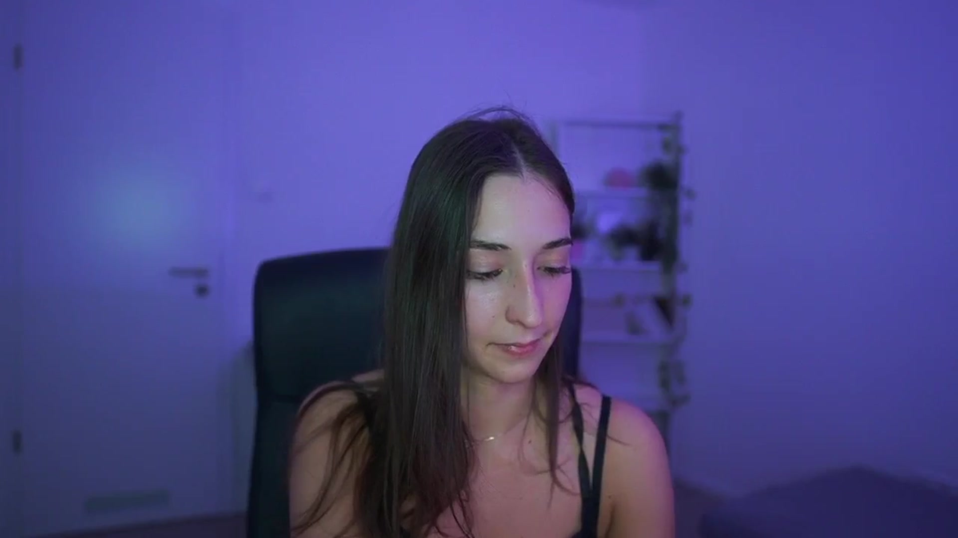 Brunettte_18 video thumbnail