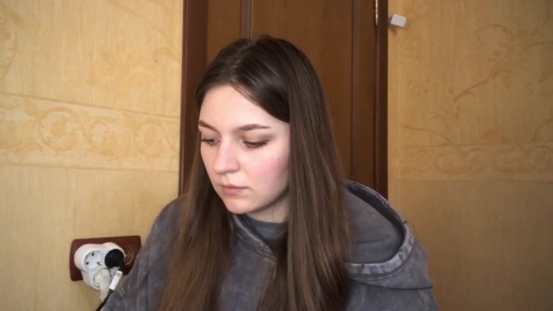 OliviEve video thumbnail