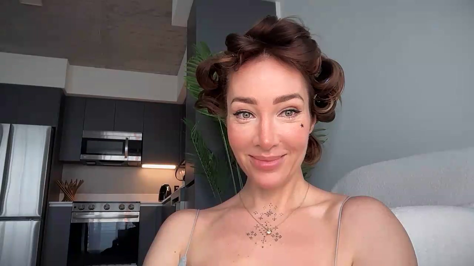 Jevoryn video thumbnail