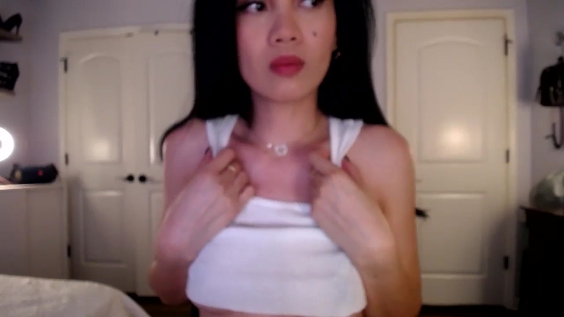 AsianLuv_4U video thumbnail