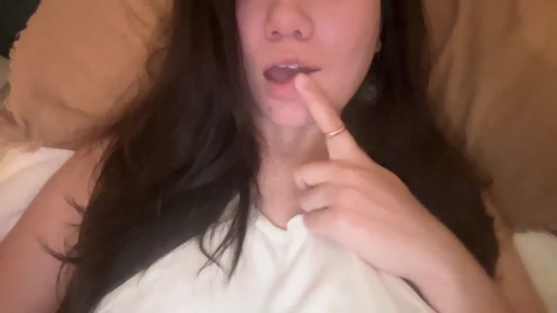 imava video thumbnail