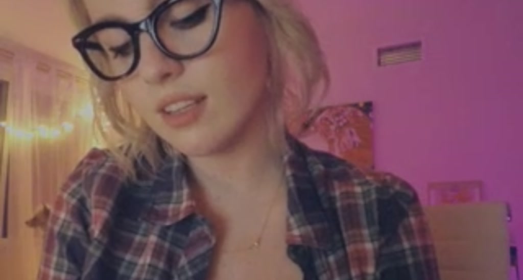 JulieTaylor video thumbnail