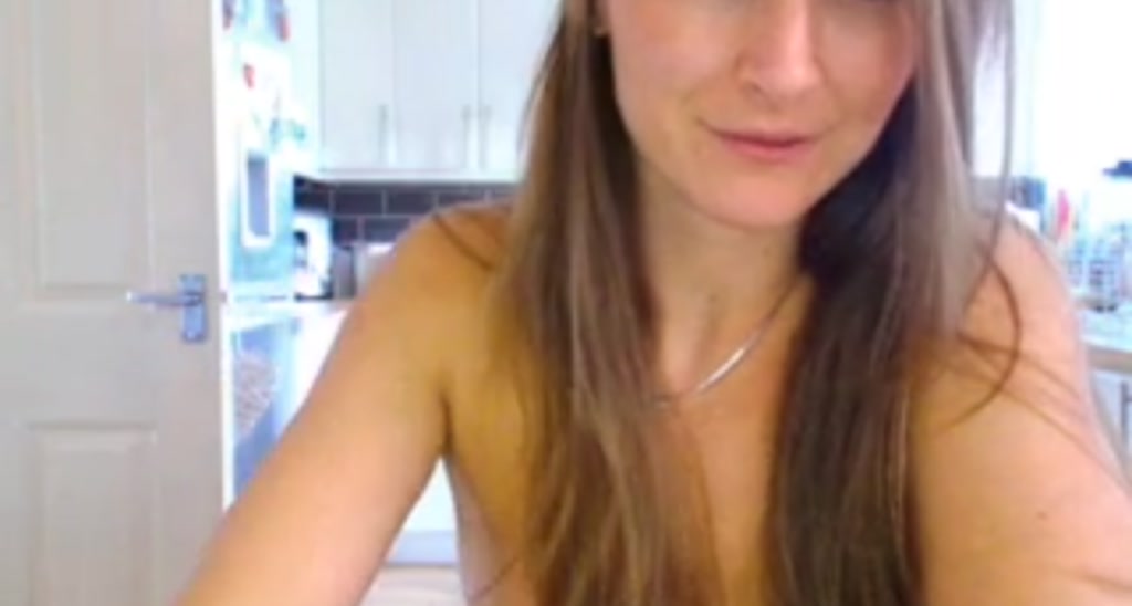 Sarah_Louise_ video thumbnail