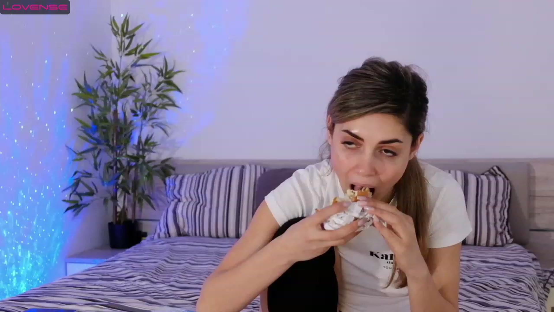Allie_Synn video thumbnail
