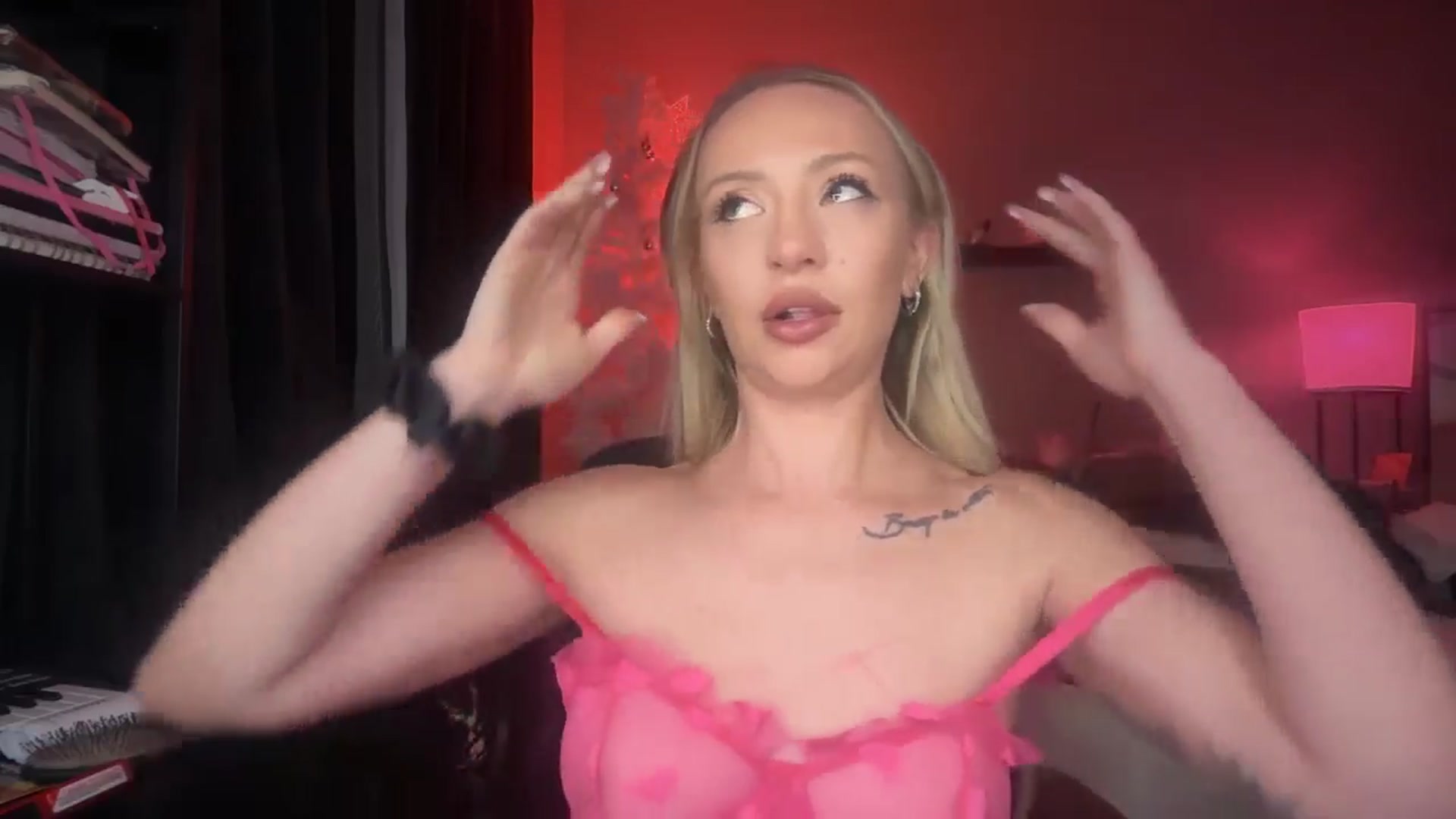GianaJolie video thumbnail