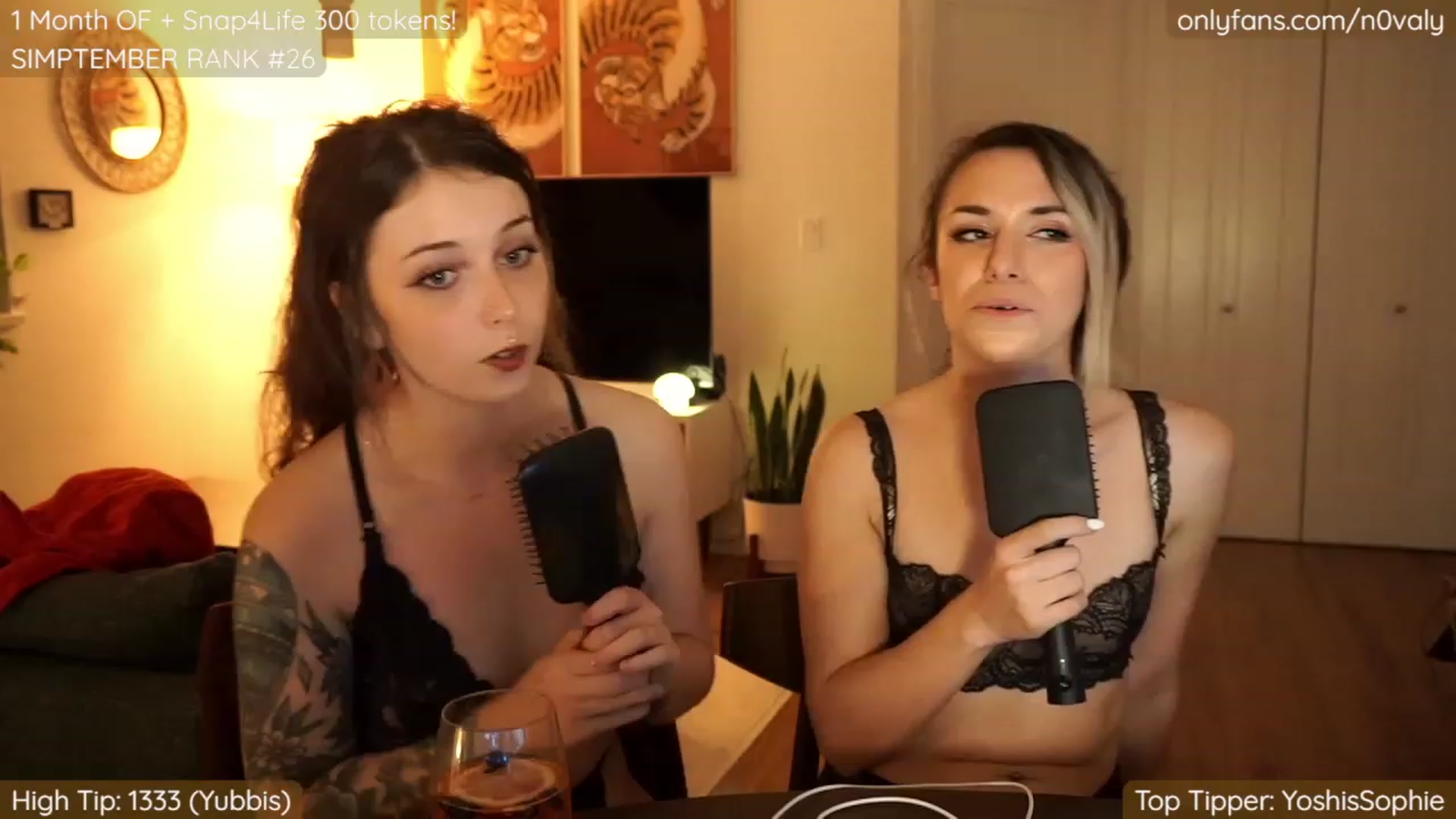N0valy video thumbnail