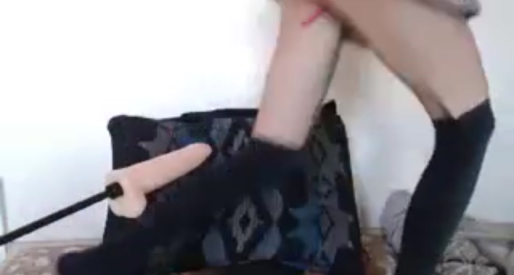 Annie_Holmes video thumbnail