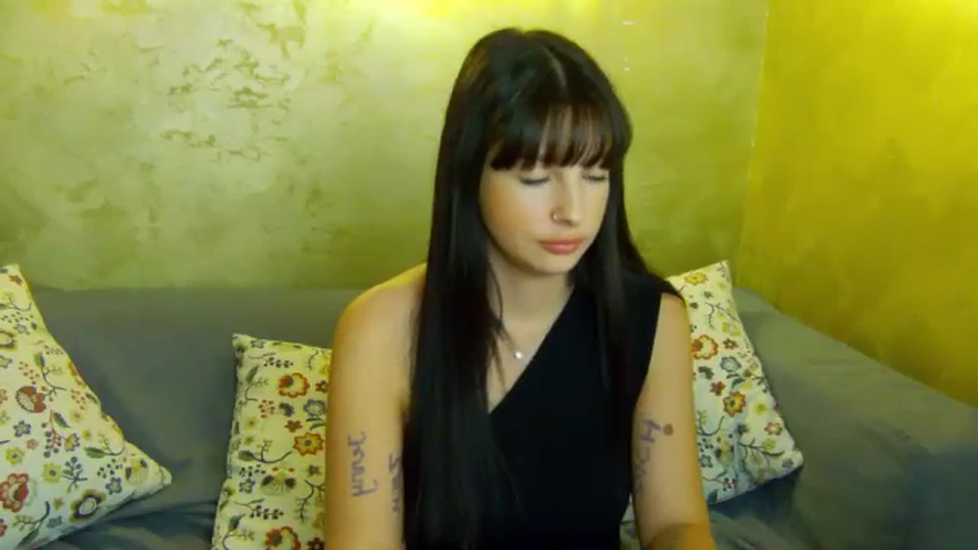 SexyLittleMe video thumbnail
